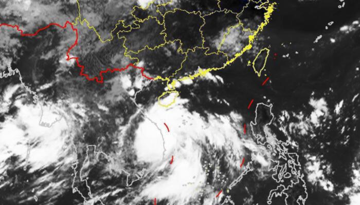 15号台风路径实时发布系统卫星云图 台风电母高清云图最新追踪